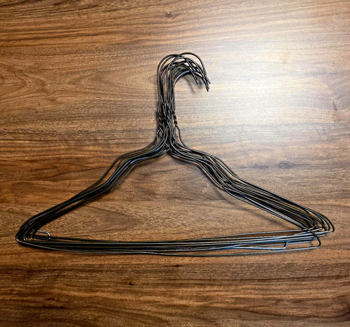 Black metal wire - 20,